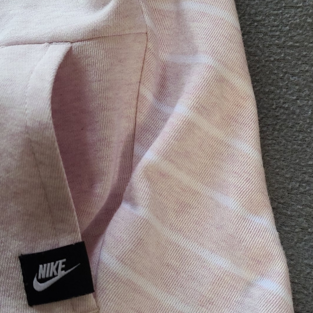Girls Nike Athletic Top - Picture 4 of 8